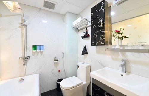 Hanoi Backpacker Quarter Hotel | Hanoi Bella Rosa Trendy Hotel