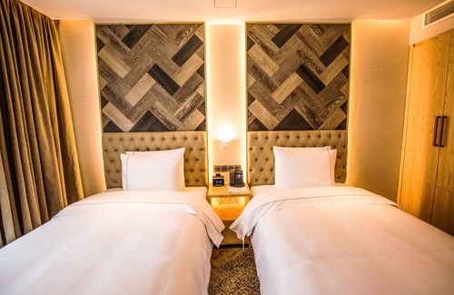 Uttara Hotel | HANSA - A Premium Residence