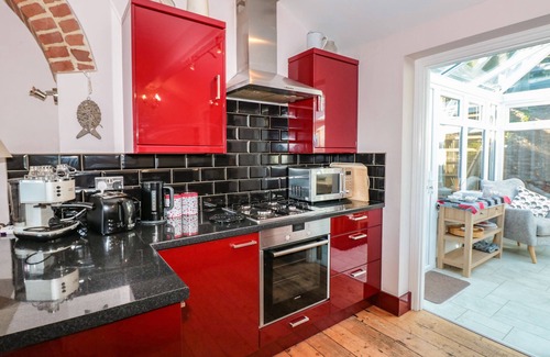 Dartmouth Cabaña | Harbour Heights