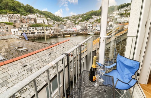 Looe Cabaña | Harbour Hideaway