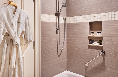 French Quarter Hotel | HarbourView Inn