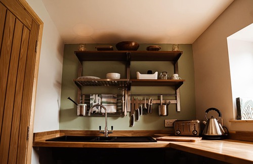 Harewood End Hotel | Harewood End Inn