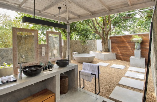 Hikkaduwa Hotel | Haritha Villas & Spa