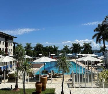 Smin Apartamento | Harmonia à Beira do Lago - Life Resort