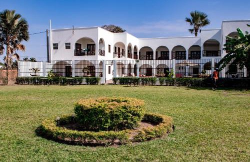 Brusubi Hotel | Harmony Resort Boutique Hotel