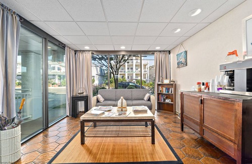 North End Hotel | Harris House By the Beach