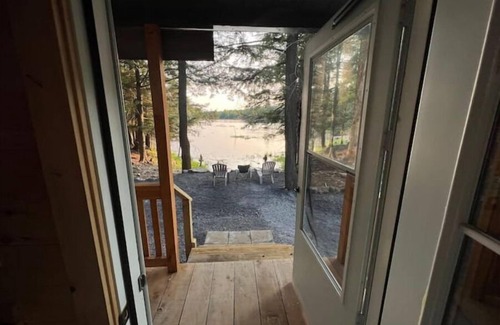 Town of Diana Cabina | Harrisville Love Shack