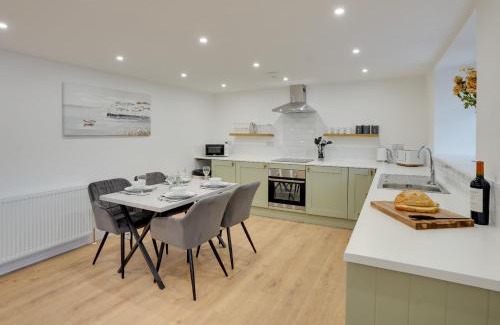 Tweedmouth Casa | Harrow Bank Cottage Family and Pet Friendly Coastal Escape in Tweedmouth