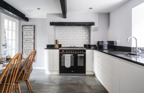 Bath Casa | Hatfield Cottage