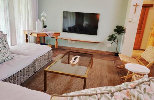 Cathkin Park Casa | Haus Mikaya, Cathkin Estate by Euphoric Leisure