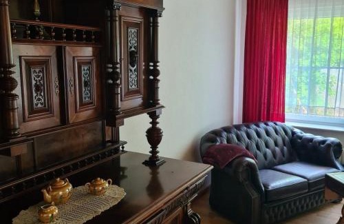 Niedermanderscheid Casa | Haus Nummer 7