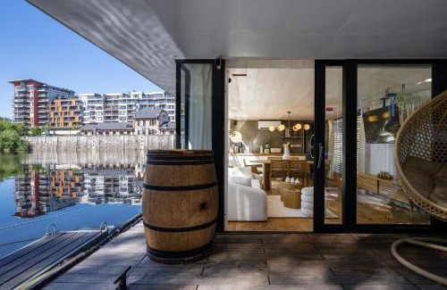 Holesovice Alquiler De Eote | Hausboat Holešovice
