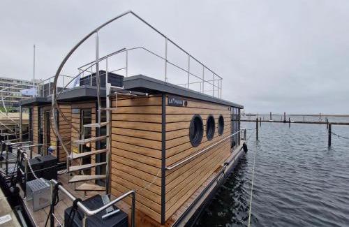 Wendtorf Alquiler De Eote | Hausboot Fjord del Sol Solarboot mit Biosauna in Wendtorf