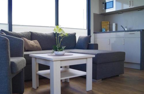 Ribnitz-Damgarten Alquiler De Eote | Hausboot Schwimmendes Haus in Ribnitz-Damgarten