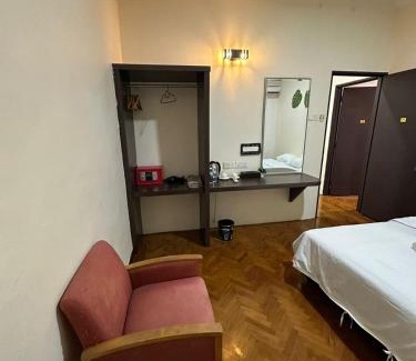 Central District Hotel | Haven inn