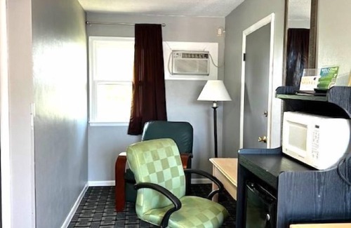 Washington Hotel | Hawkeye Motel