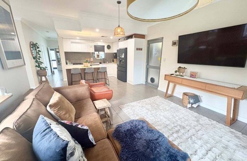 Bunbury Villa | Hayes Haven Bunbury Escape