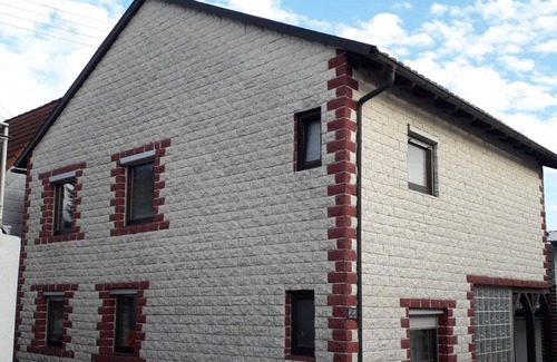 Burgberg Apartamento | Hdh02 - Monteurhaus, 120qm, 4 Schlafräume und Separatem WC für Max. 9 Personen