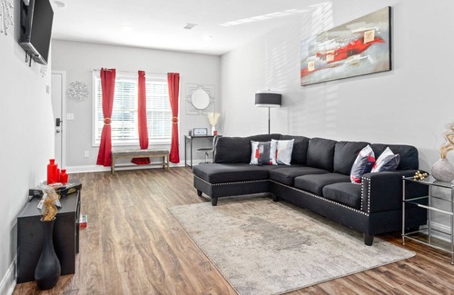 Clarksville Casa | Heart of Cupid Townhome