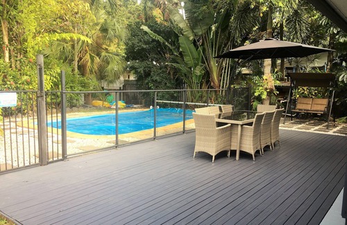 Trinity Park Casa | Espacio abierto privado tropical en Trinity