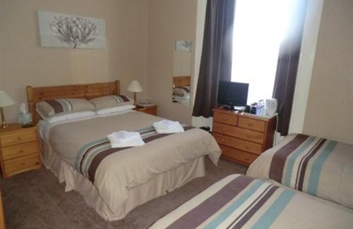 Perth Casa | Heidl Guest House partner with Grampian Hotel