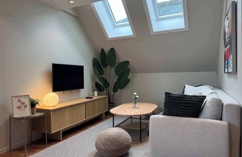 Sandviken Apartamento | Heimby Homes - Four Bedroom Family Penthouse!