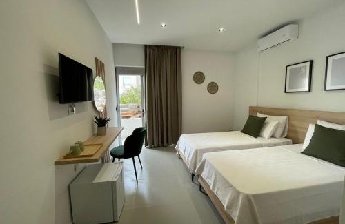Sarande Hotel | Helen's Seaside Resort