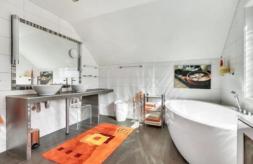 Narvik Apartamento | Helt nytt, oppgradert hus med fantastisk utsikt.