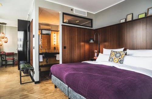 Stadtbezirke 01 Hotel | Henri Hotel Düsseldorf Downtown