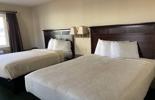 Watertown Hotel | Heritage inn