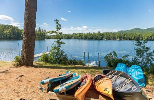 Sanbornton Casa | Hermit Lake Escape Family Fun - Beachfront BBQ