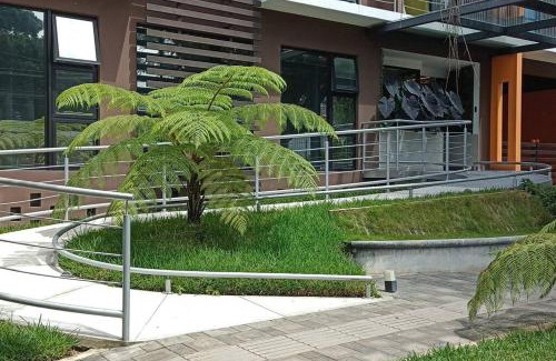 Zona 15 Apartamento | Hermoso Shanti House en Vista Hermosa 2 Edificio SQ