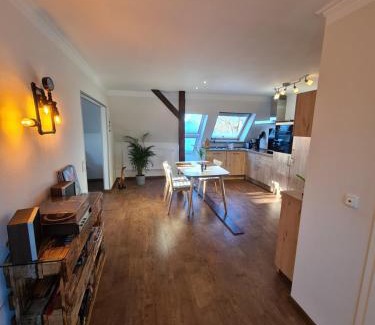 Breiholzfahre Apartamento | Herrlicher Nord und Süd-Blick direkt am Nord-Ostsee-Kanal