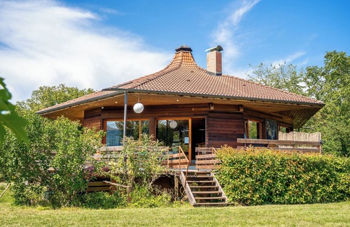 Sciez Apartamento | Amplio apartamento dúplex con balcón y jardín entre lago y montaña.