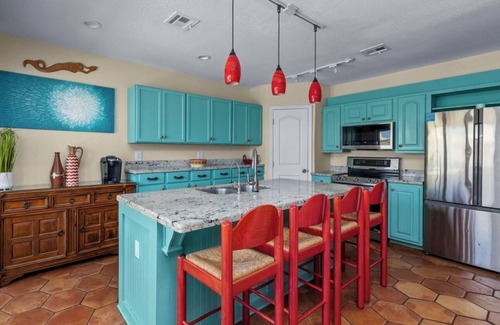 South Padre Island Casa | HGTV Las Sirenas Luxury Beach House Only Steps to Beach! Best Location, Walkable