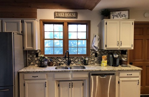 Winchester Casa | Hickory Hideaway on Tim's Ford Lake, Boat rental available