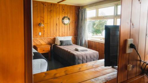 Hicks Bay Hotel | Hicks Bay Lodge