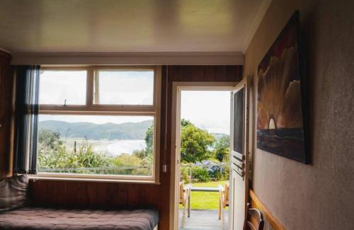 Hicks Bay Hotel | Hicks Bay Lodge