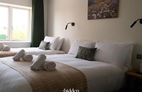 Malahide Casa | Hidden Acres- Room with Double & Single Bed, Malahide