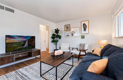 University Acres Apartamento | Hidden Gem Near Old Town - Grill & Cruiser Bikes!