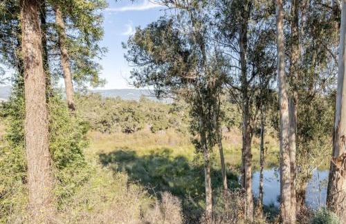 Amesti Casa | Hidden Lake House With Hot Tub & Views!