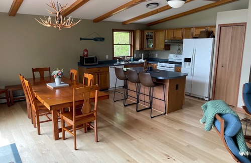 Lake Township Cabaña | Resortes ocultos en Long Lake - Sleeping Bear Dunes National Lakeshore