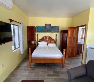 Cayo Corker Apartamento | Hidden Treasure Vacation Home Lagoona bay cottage