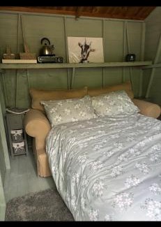 Rickling Green Otro | Hideaway Huts