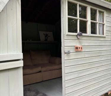 Rickling Green Otro | Hideaway Huts