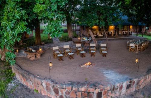 Hwange Cabina | Hideaways Bumbusi Wilderness Camp, Hwange