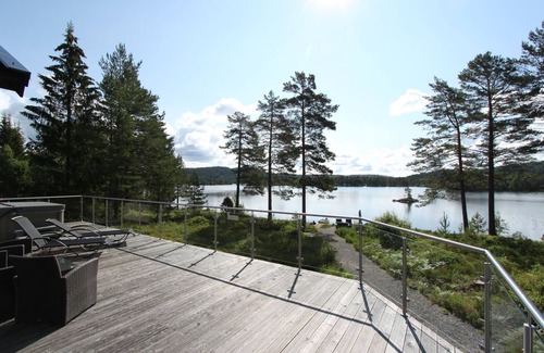 Vegarshei Cabaña | Alto nivel, tranquilo y sereno, ideal para familias y justo en el agua, soleado