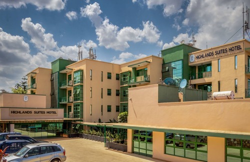 Remera Apartamento | Highlands Suites Hotel