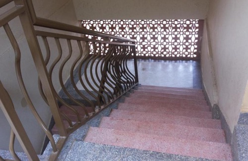 Nebbi Hotel | Highway Motel