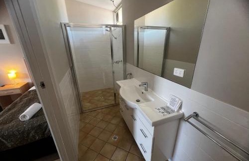 Bonython Hotel | Highway One Motel